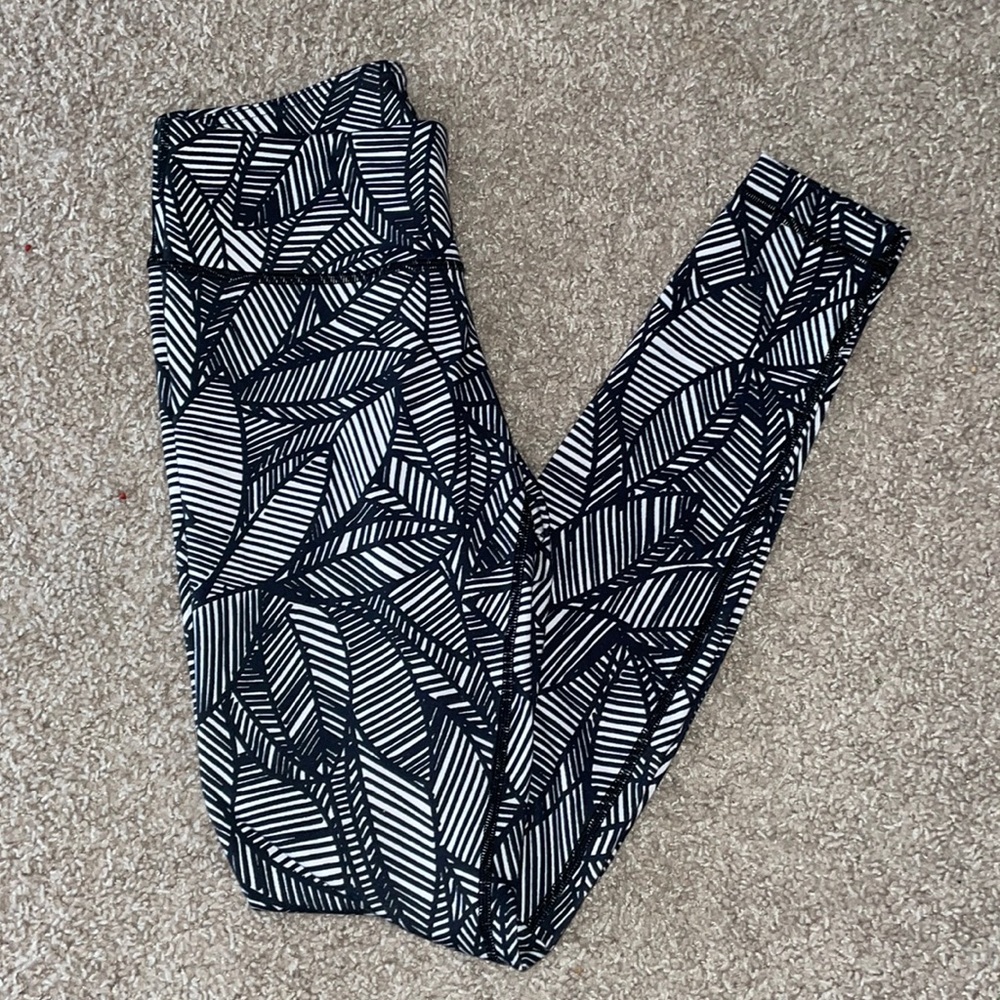 Like new lulu leggings